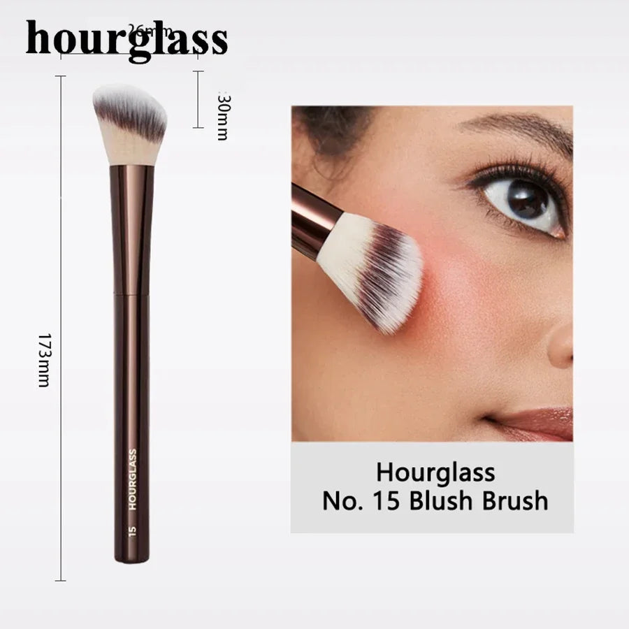 Hourglass No. 15 Blush Brush Angled  Brush Cream Blush Makeup Tool